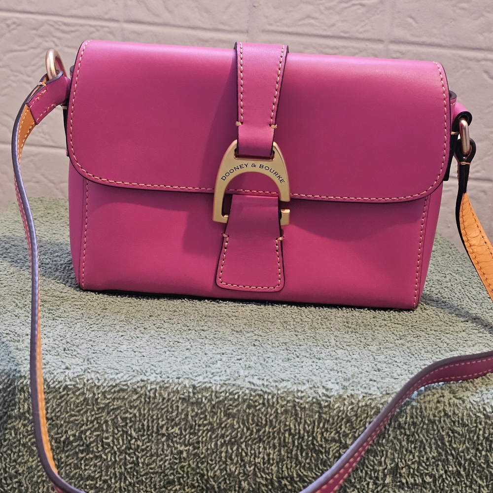 Dooney & Bourke Pink Shoulder Bag